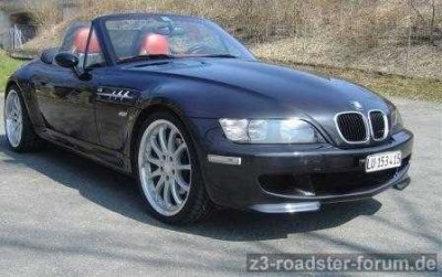 M_Roadster1.JPG